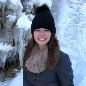 Meet your Posher, Claire